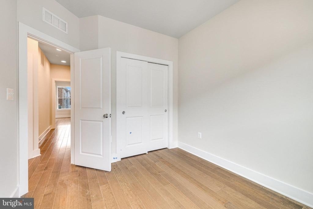 14813 Retreat Boulevard - Photo 33