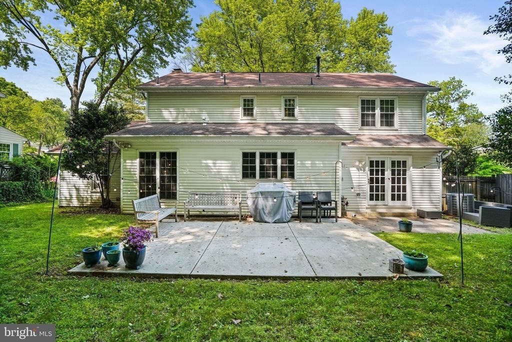 6117 Larstan Drive - Photo 37
