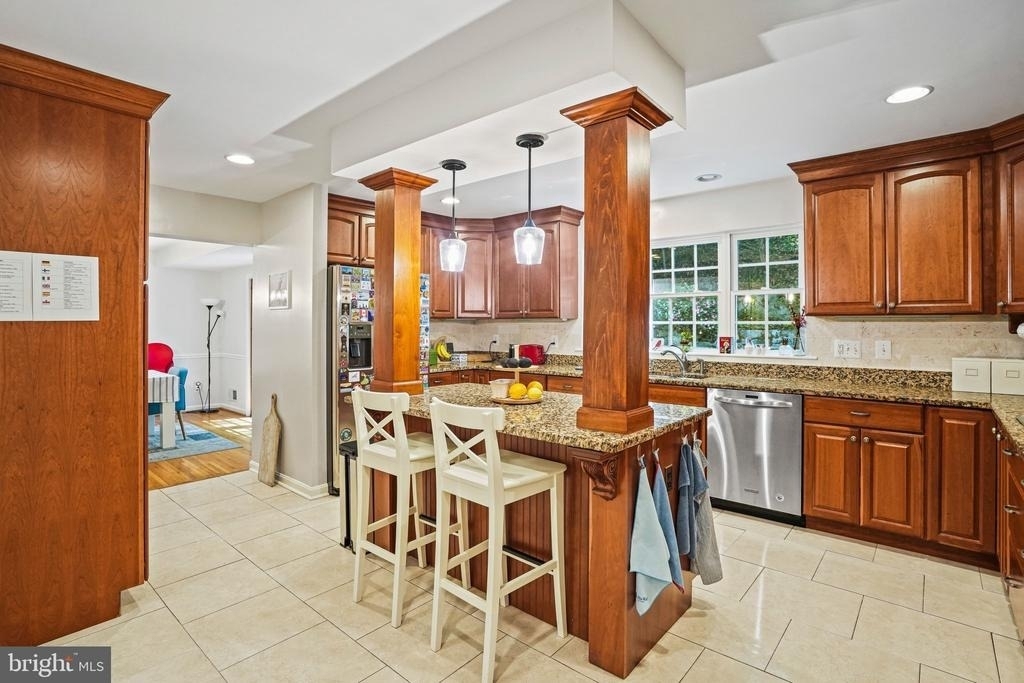 6117 Larstan Drive - Photo 10