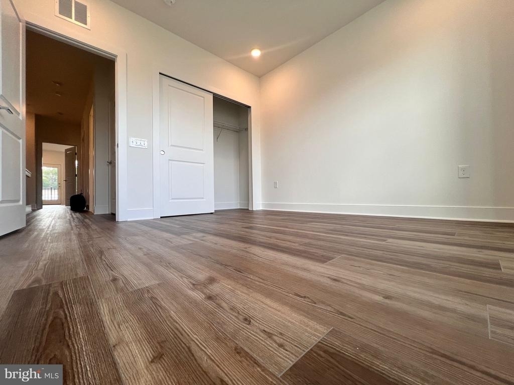 10840 Cedar Avenue - Photo 9
