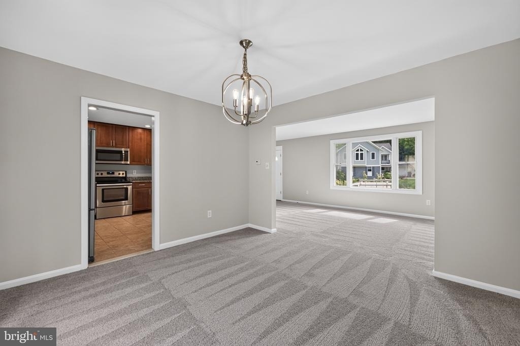 4898 Wheatstone Drive - Photo 7
