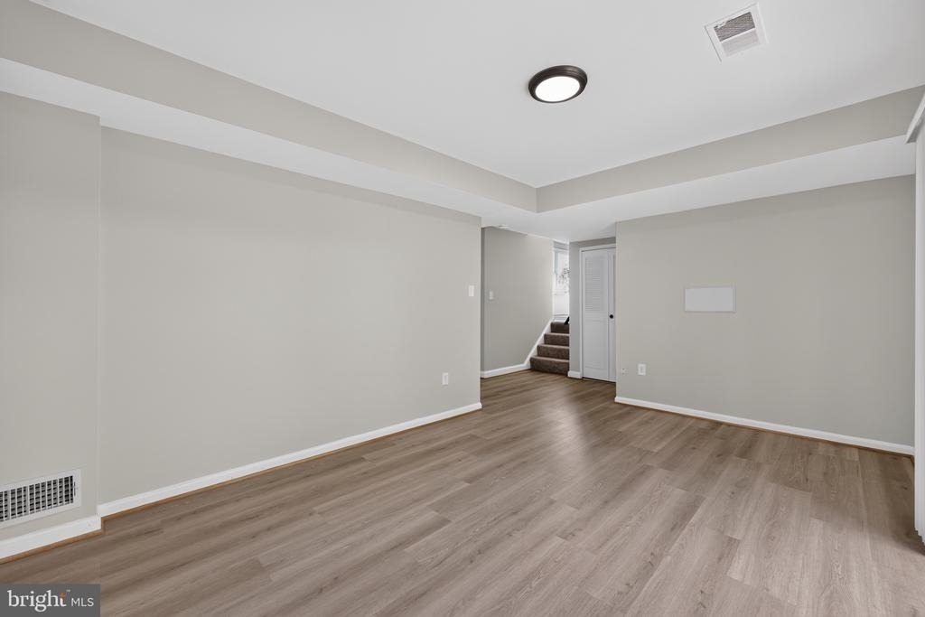 4898 Wheatstone Drive - Photo 27