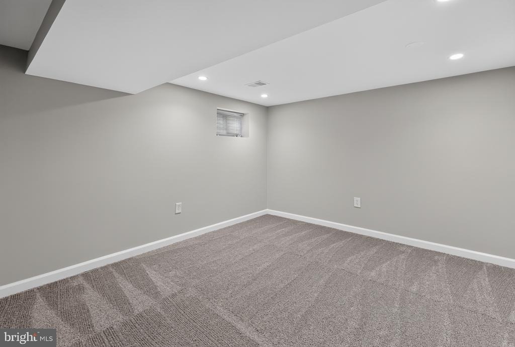 4898 Wheatstone Drive - Photo 31