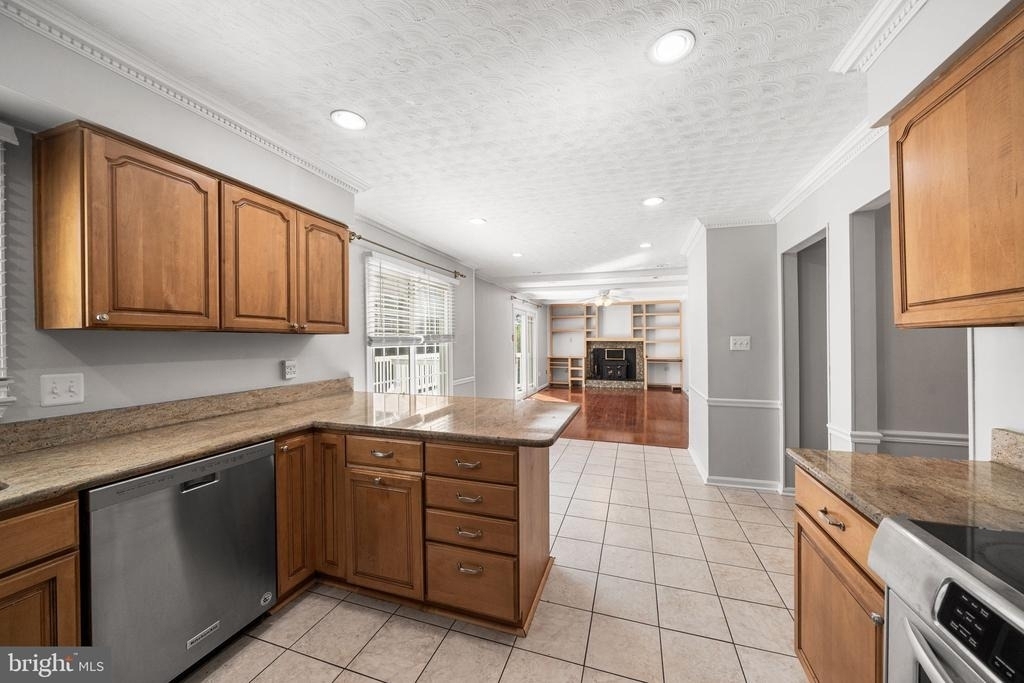 222 Apple Blossom Court - Photo 8