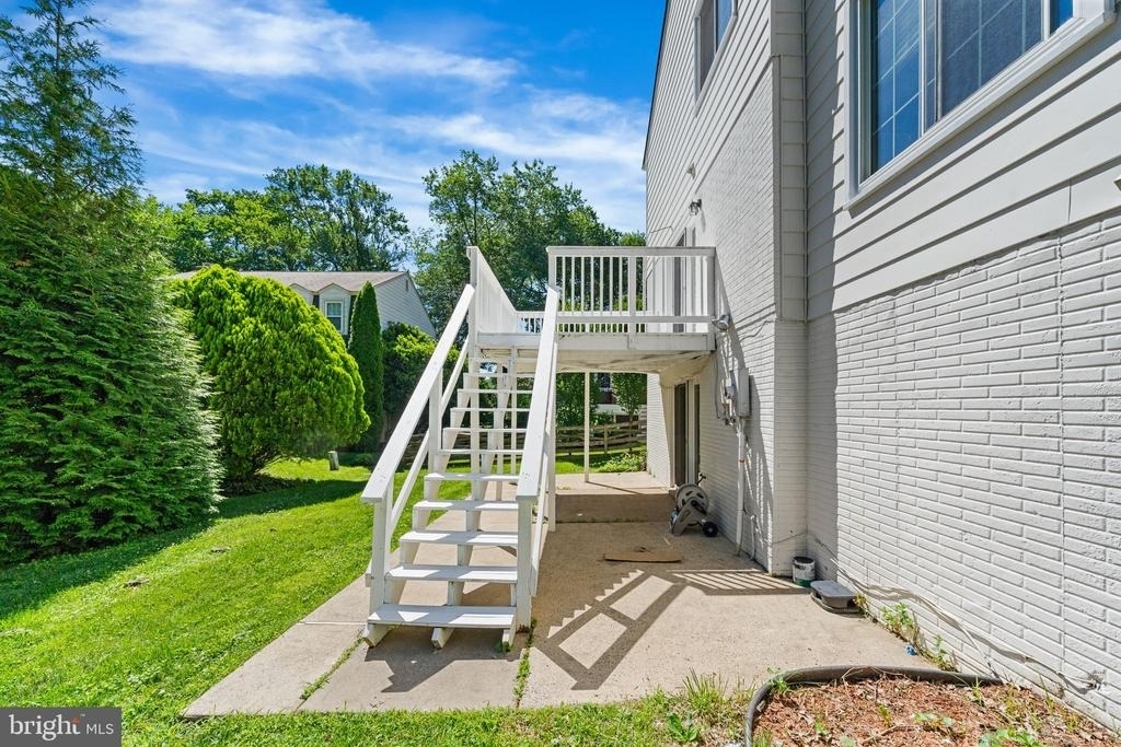 222 Apple Blossom Court - Photo 42