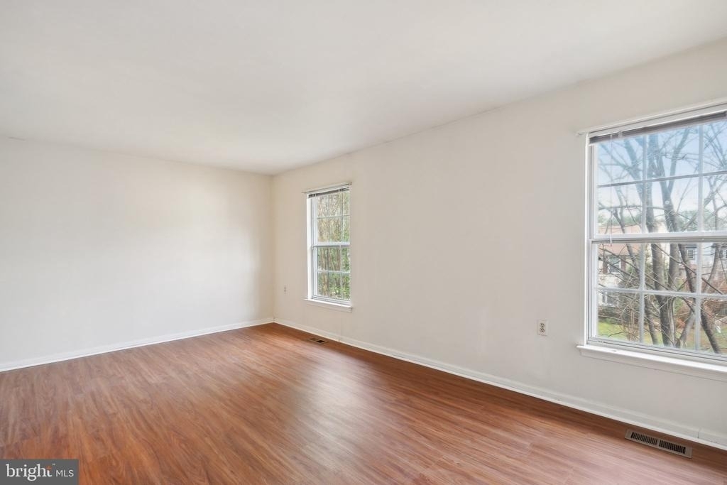 10258 Quiet Pond Terrace - Photo 8