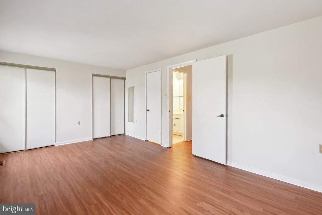 10258 Quiet Pond Terrace - Photo 9