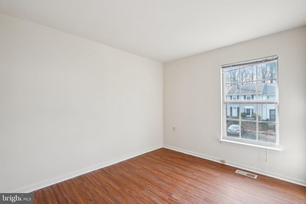 10258 Quiet Pond Terrace - Photo 16