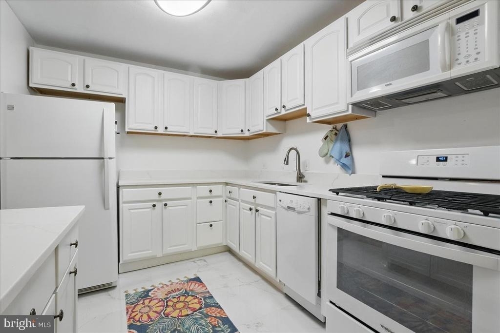 4501 Arlington Boulevard - Photo 5
