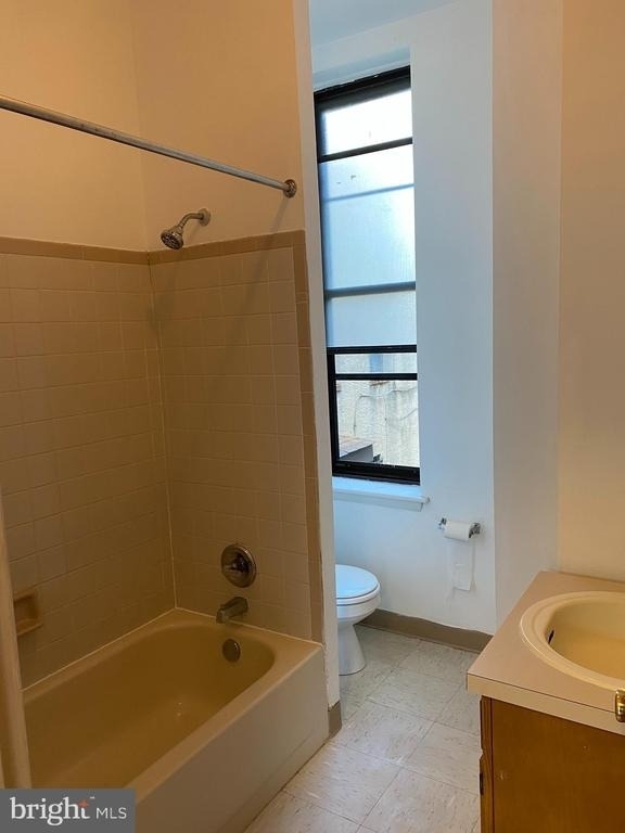 1703 W Diamond Street - Photo 3