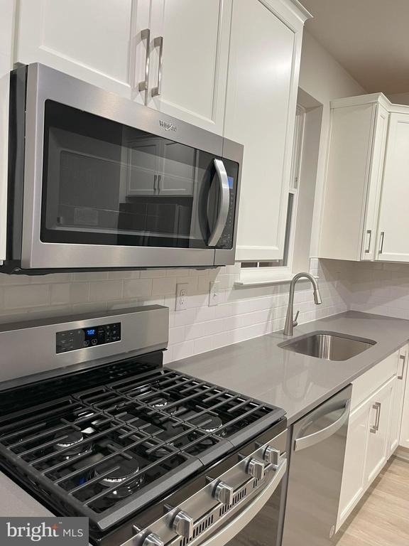 114 Continental Way - Photo 15