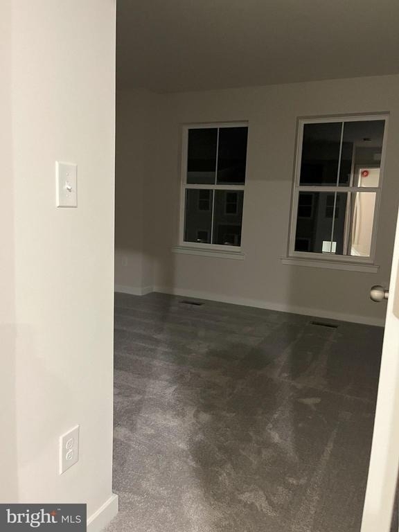 114 Continental Way - Photo 33