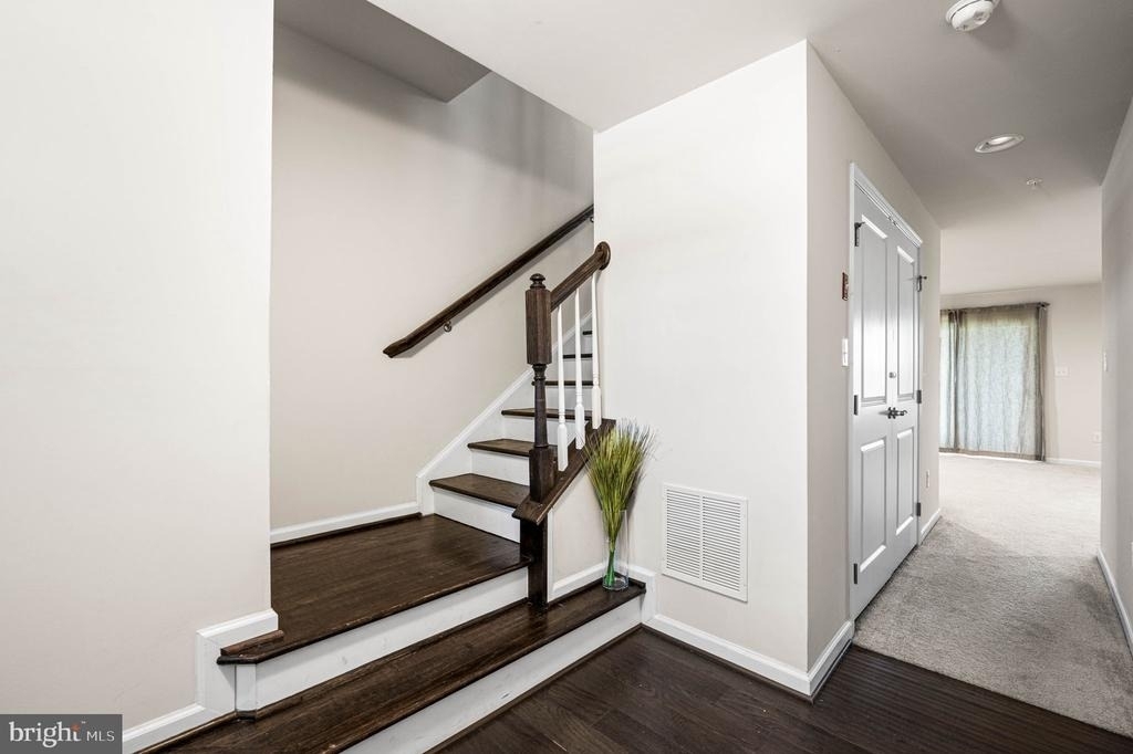 126 Cricket Drive - Photo 1