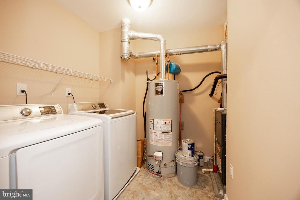 141 Stewarts Court - Photo 25