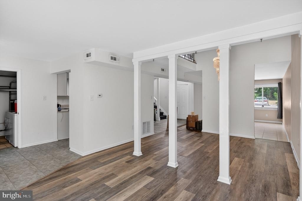 313 Barton Run Boulevard - Photo 4