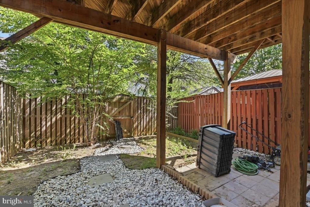 9944 Royal Commerce Place - Photo 28