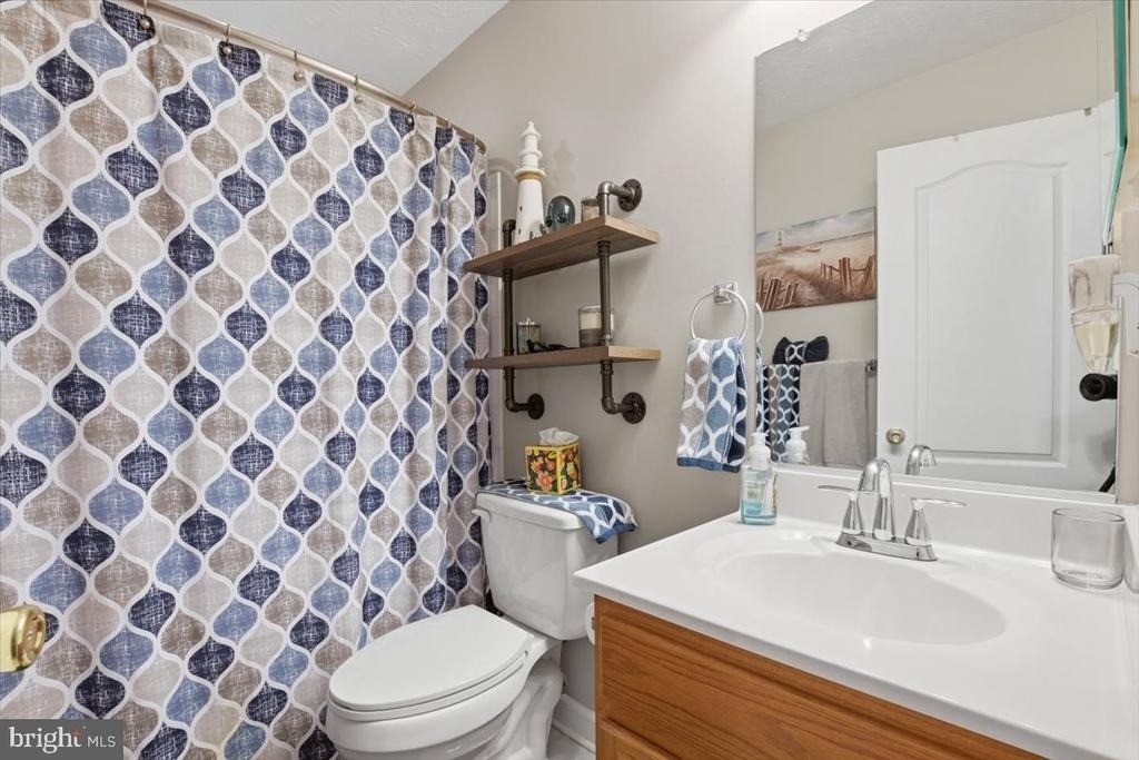 9944 Royal Commerce Place - Photo 25