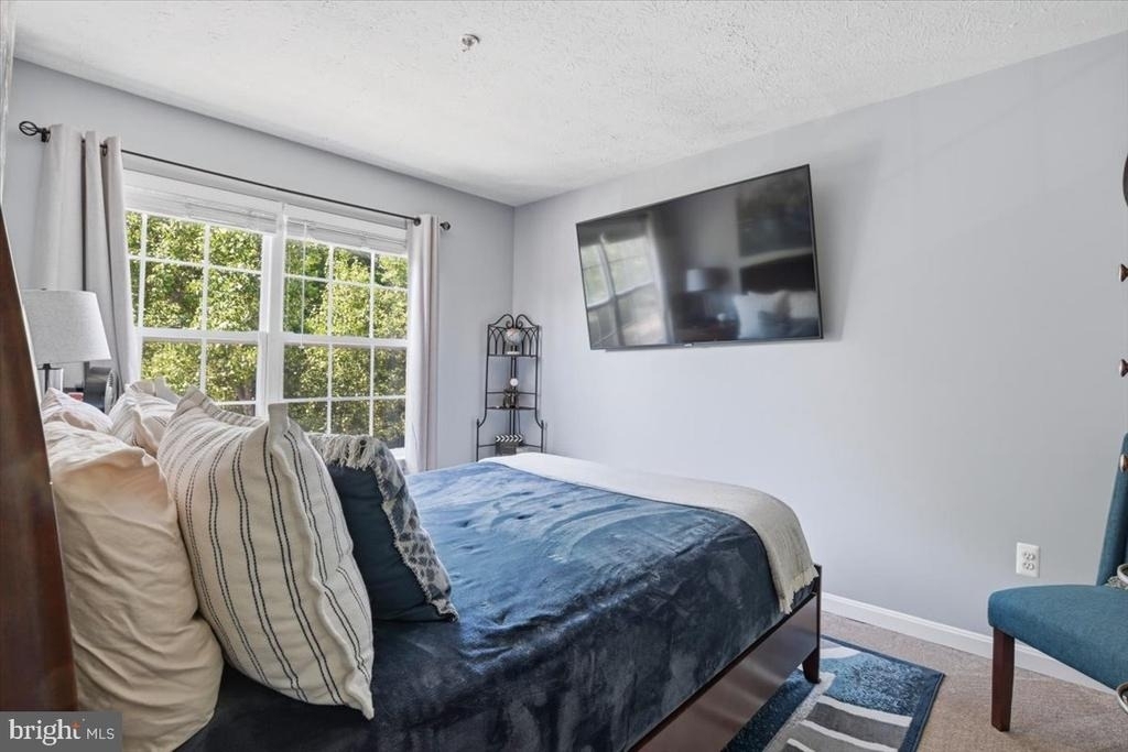 9944 Royal Commerce Place - Photo 20