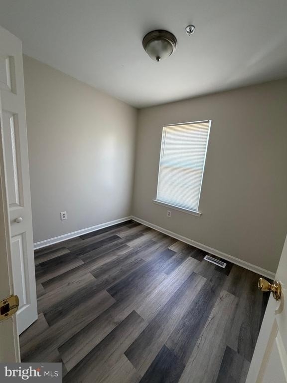 1746 Countrywood Court - Photo 2
