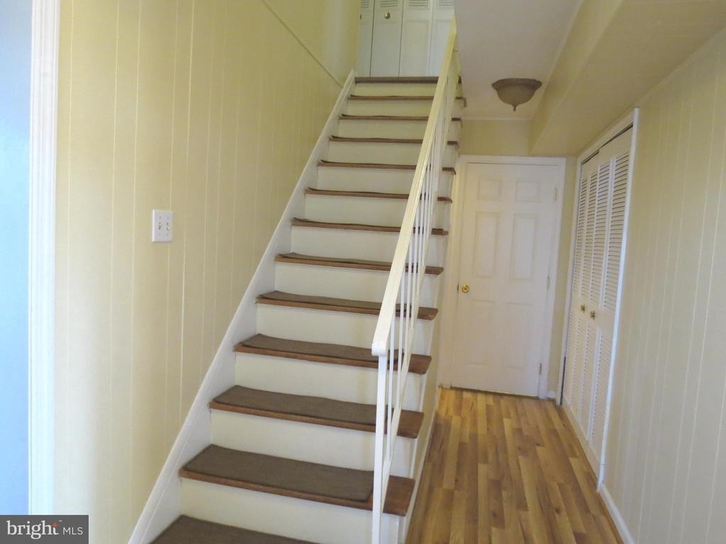 15310 Annapolis Road - Photo 12