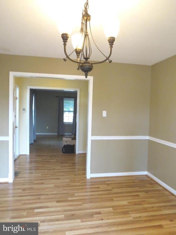 15310 Annapolis Road - Photo 9