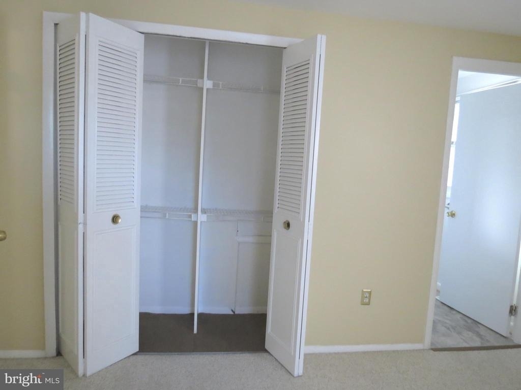 15310 Annapolis Road - Photo 19