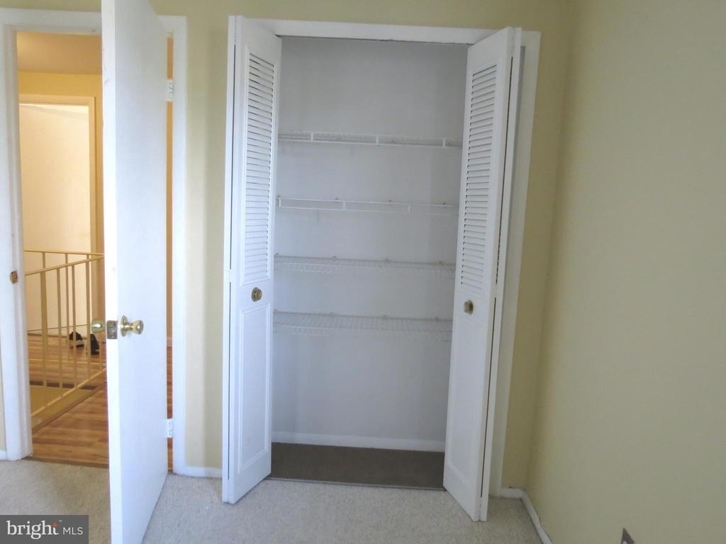 15310 Annapolis Road - Photo 27