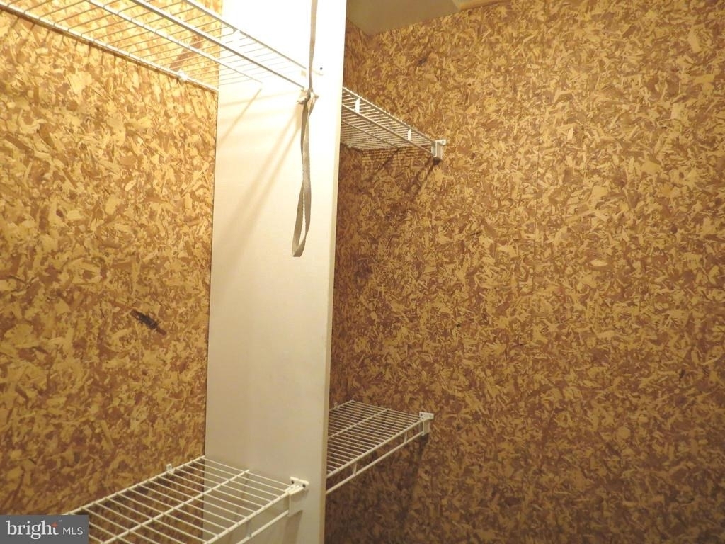 15310 Annapolis Road - Photo 25