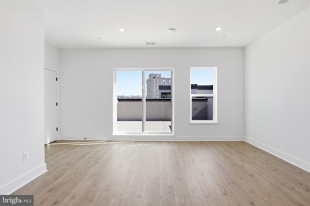 5358 Zenith Overlook - Photo 21