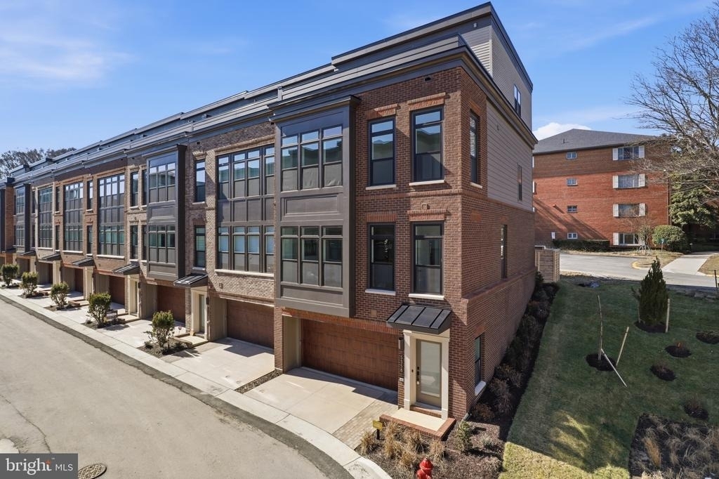 5358 Zenith Overlook - Photo 1