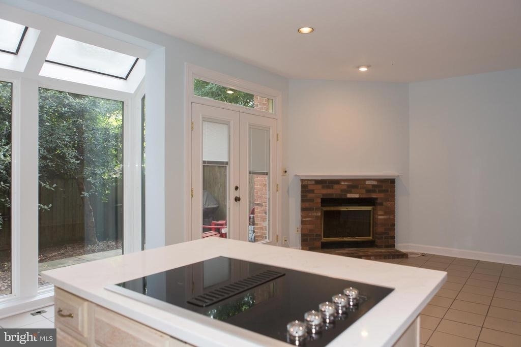 7828 Oracle Place - Photo 4