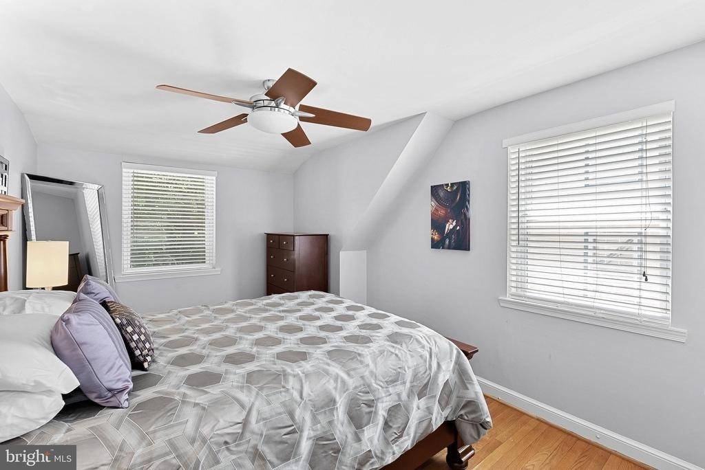8909 2nd Avenue - Photo 25
