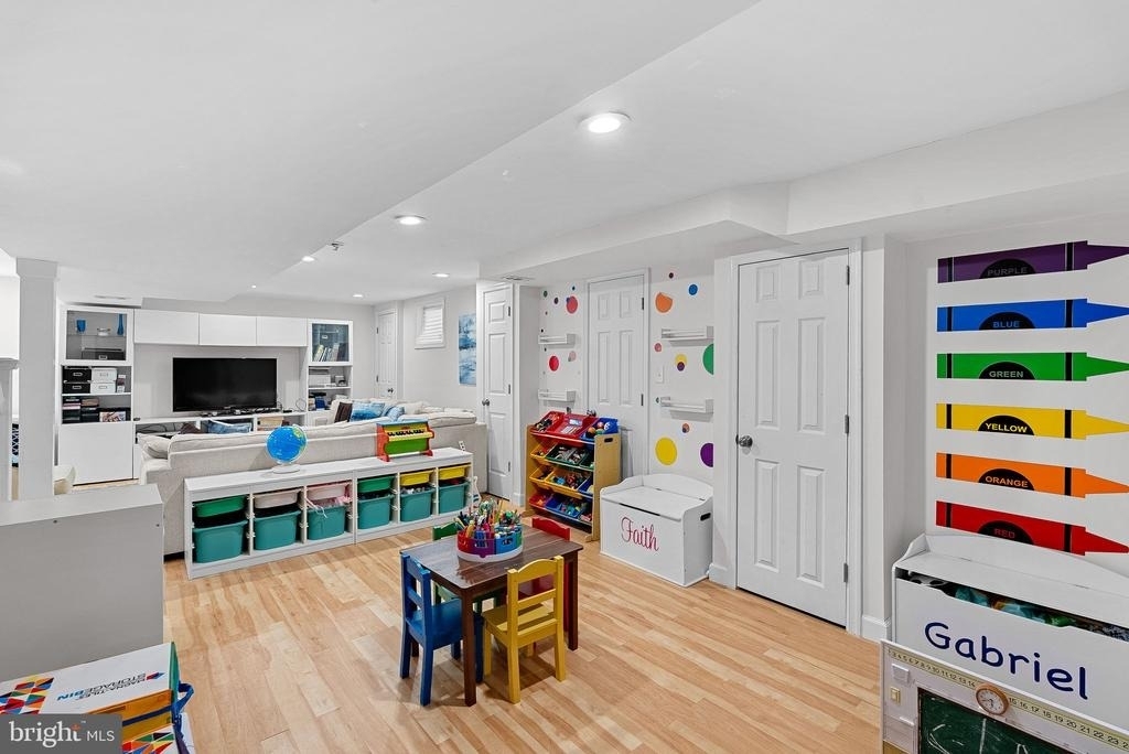 8909 2nd Avenue - Photo 13