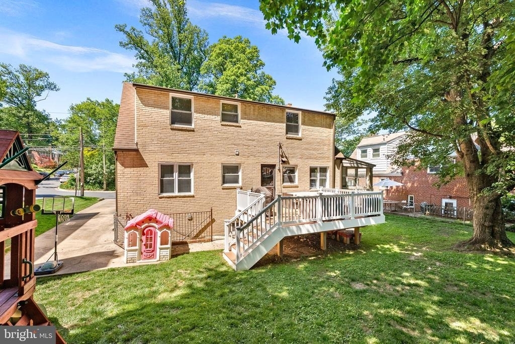 8909 2nd Avenue - Photo 31