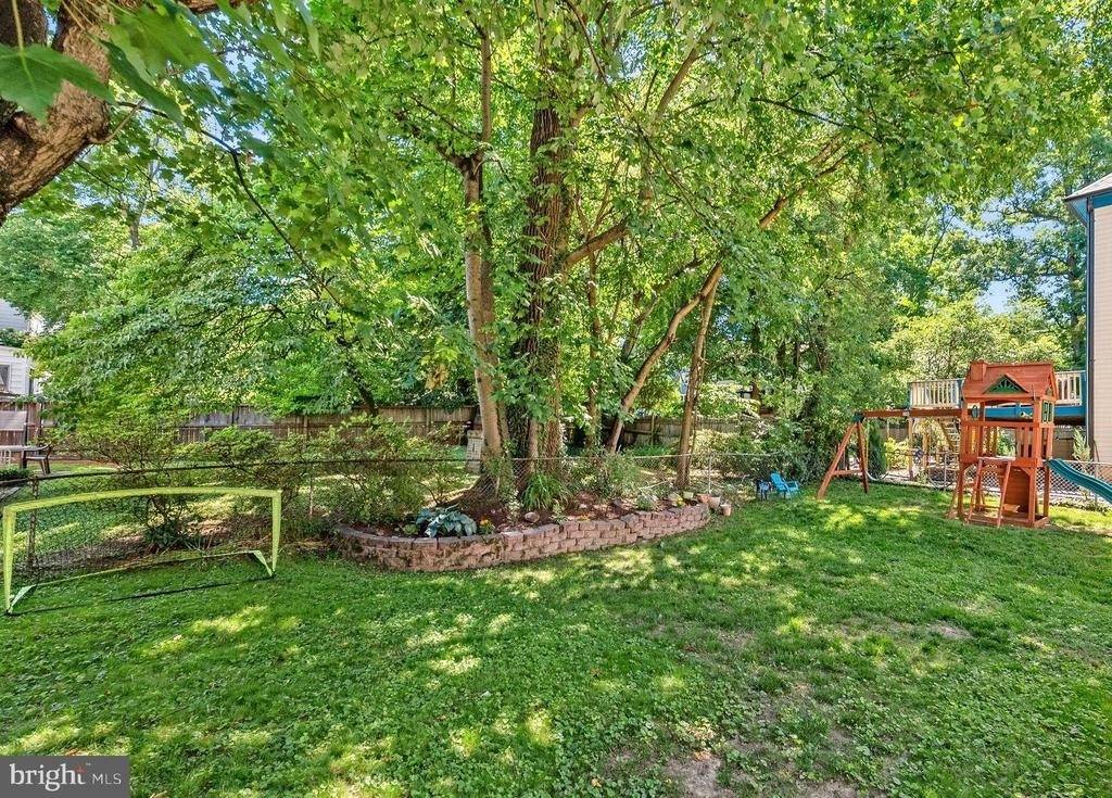 8909 2nd Avenue - Photo 34