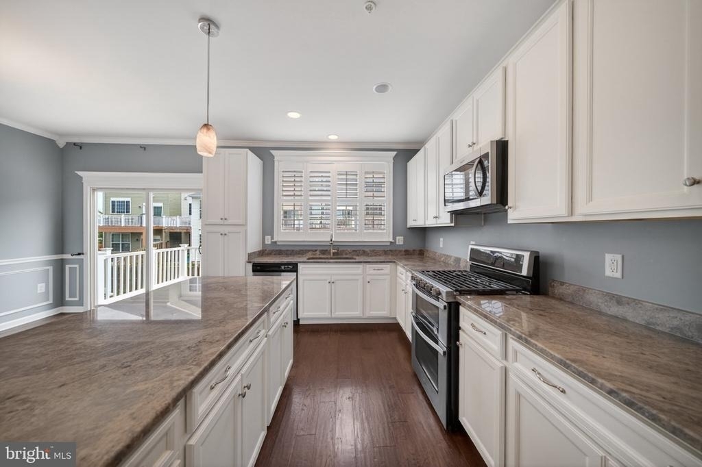 8475 Randell Ridge Road - Photo 1