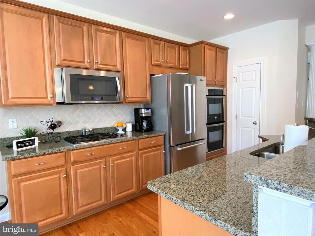 8907 Amelung Street - Photo 6