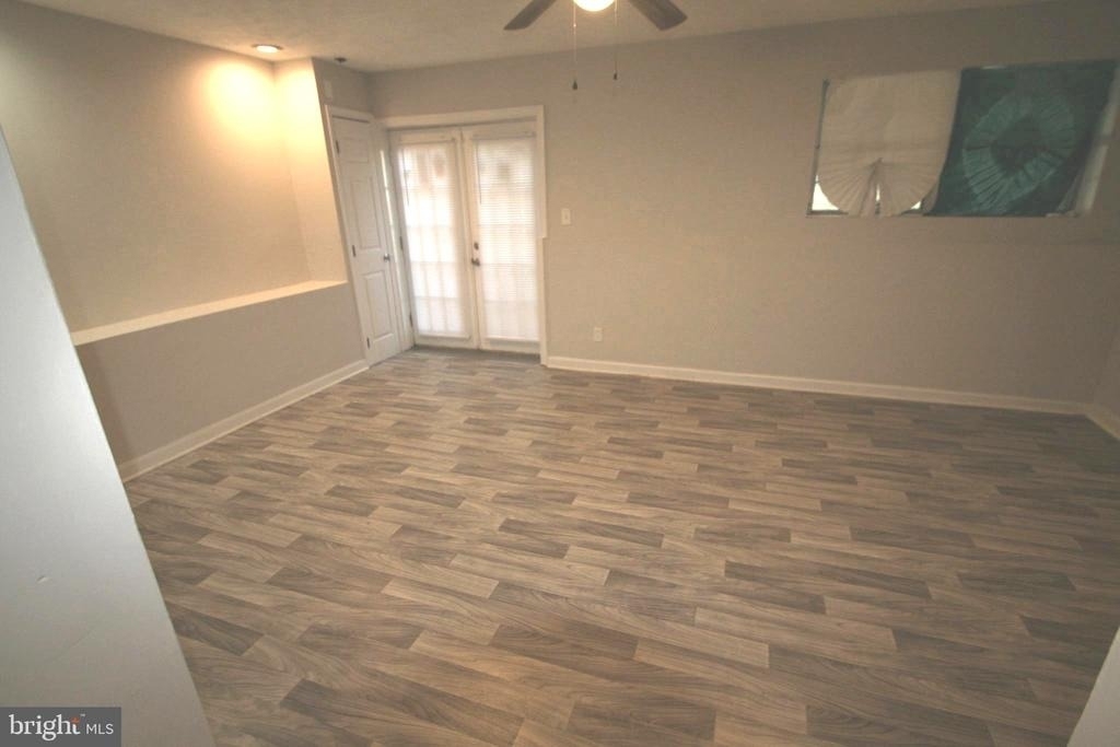 11203 Barnswallow Place - Photo 10