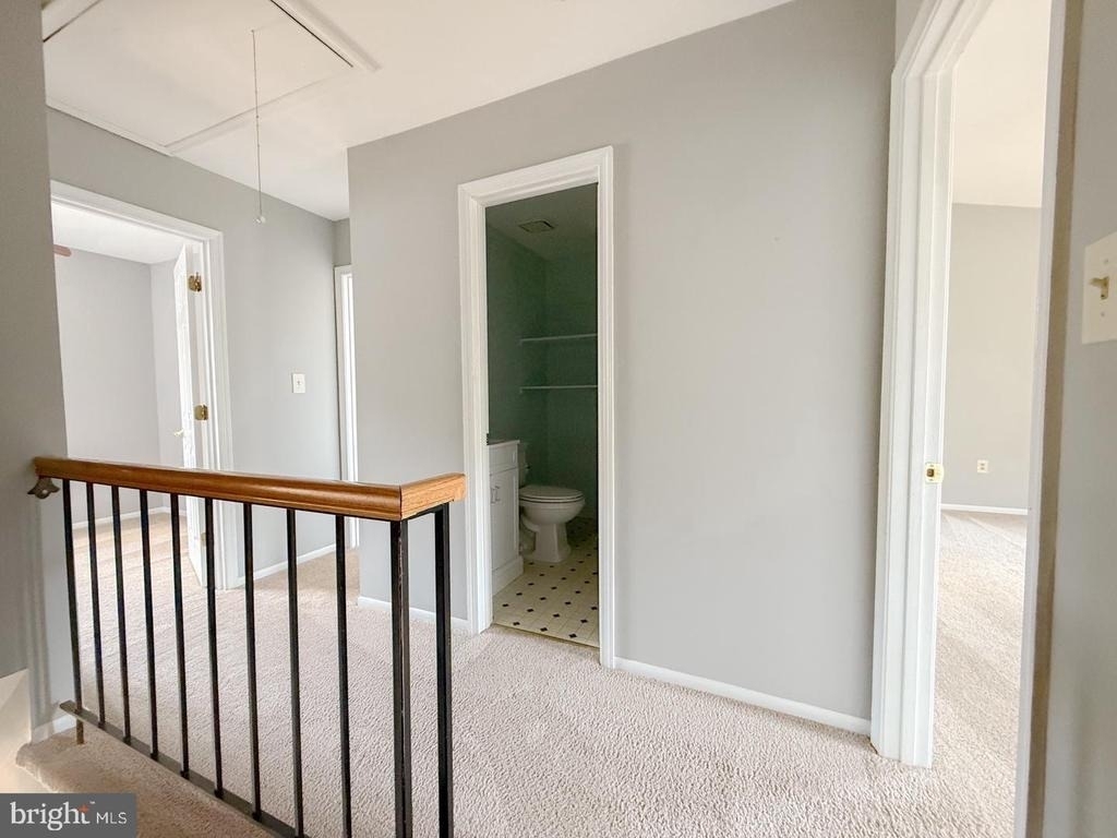 9424 Sea Breeze Court - Photo 15