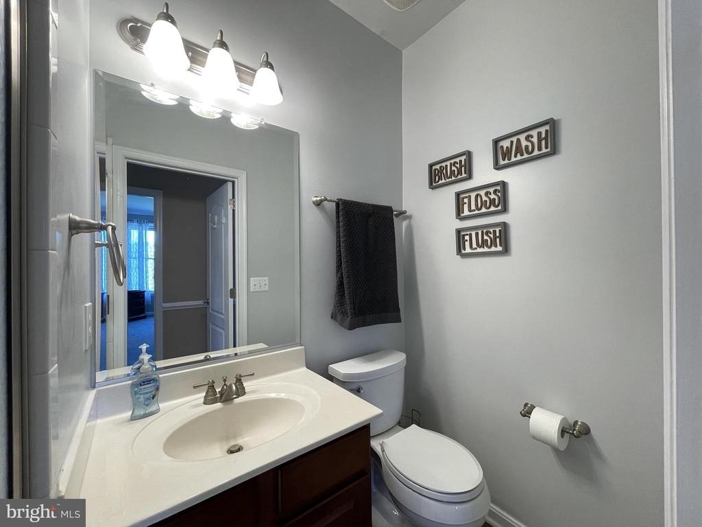634 Oyster Bay Place - Photo 15