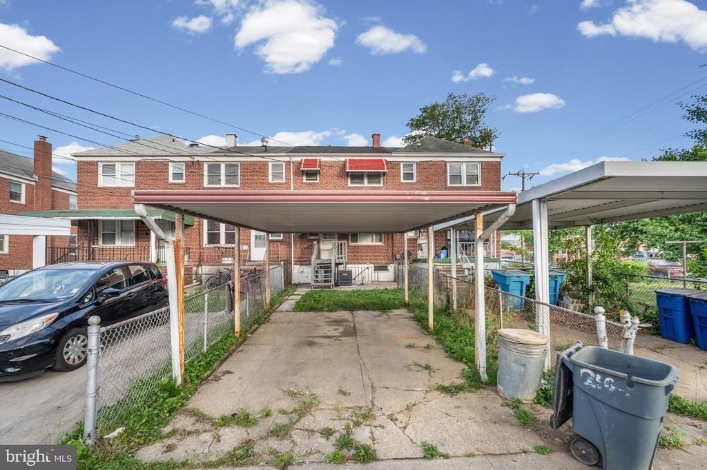 2203 Redthorn Road - Photo 21