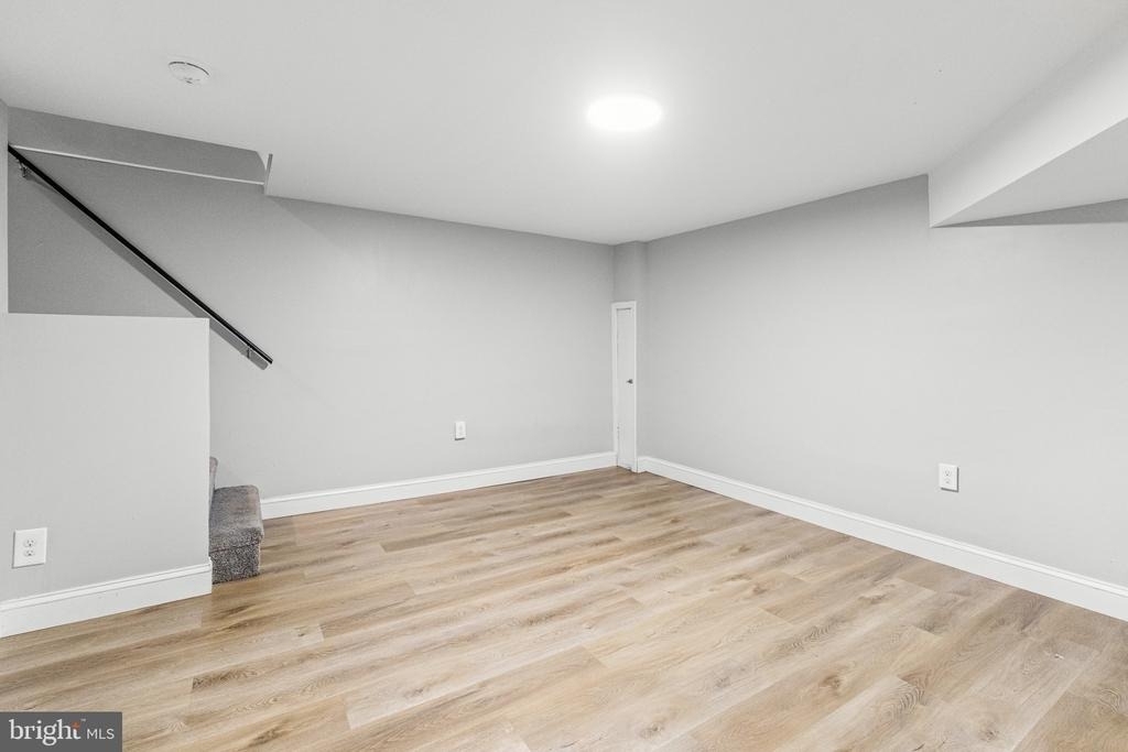 2203 Redthorn Road - Photo 17