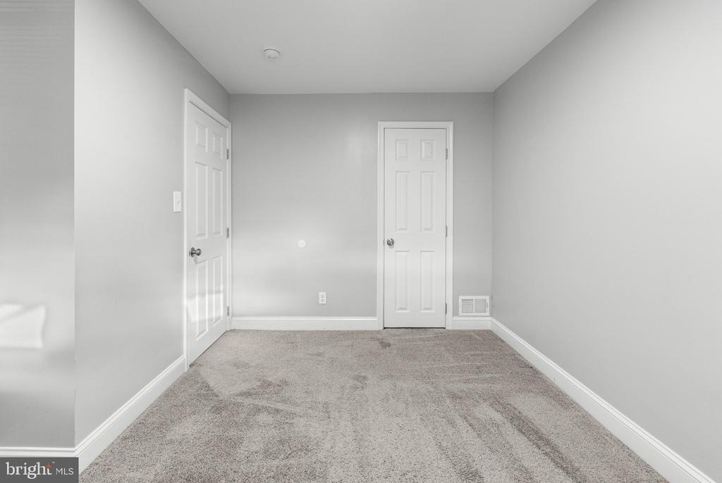 2203 Redthorn Road - Photo 11