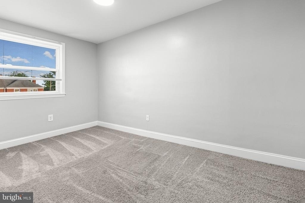 2203 Redthorn Road - Photo 14