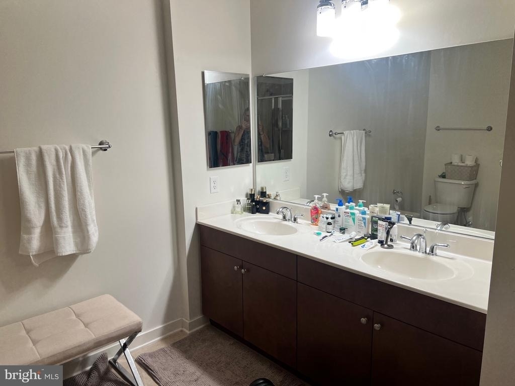 3201 Saint Paul Street - Photo 12