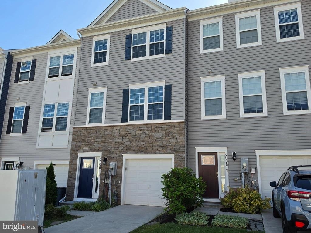 2008 Thornbrook Way - Photo 0