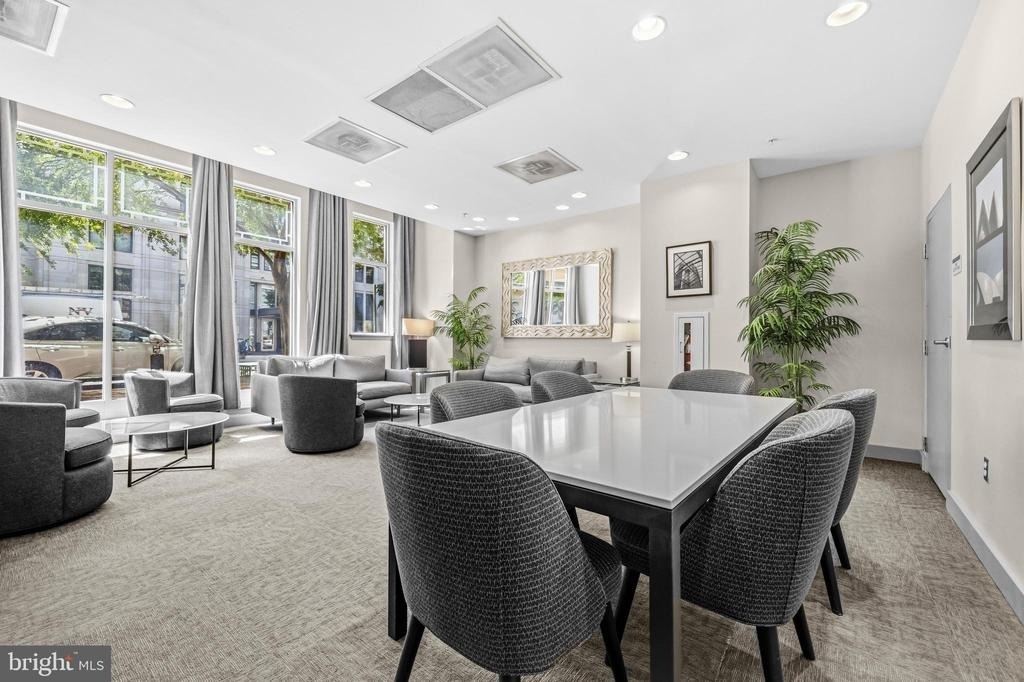 715 6th Street Nw - Photo 30