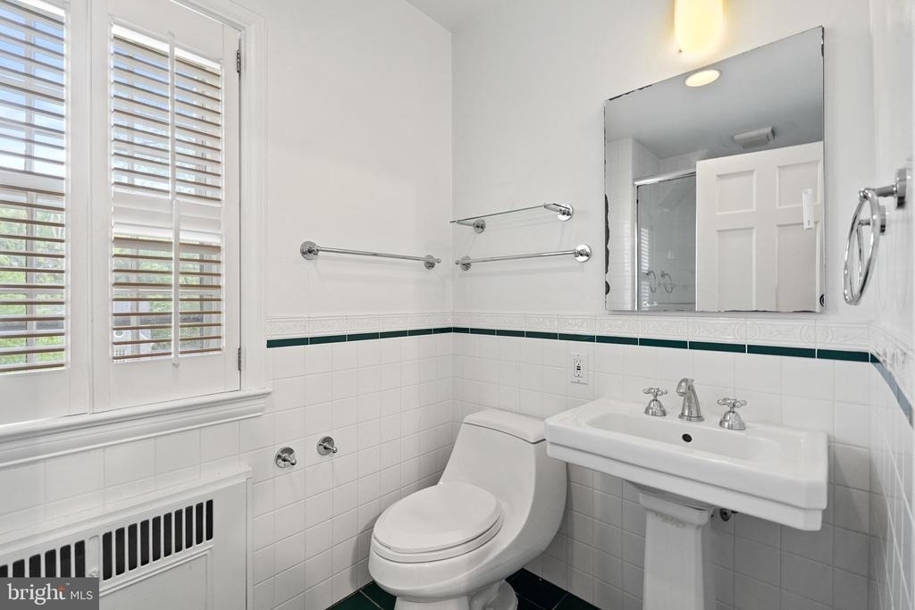 4530 Dexter Street Nw - Photo 18