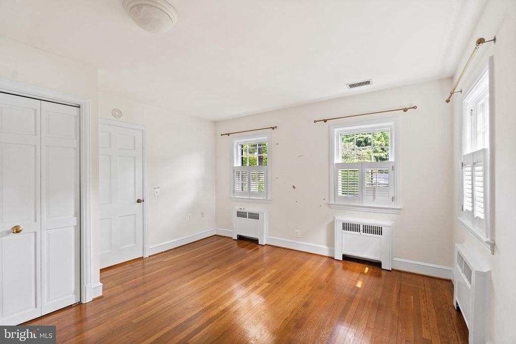 4530 Dexter Street Nw - Photo 17
