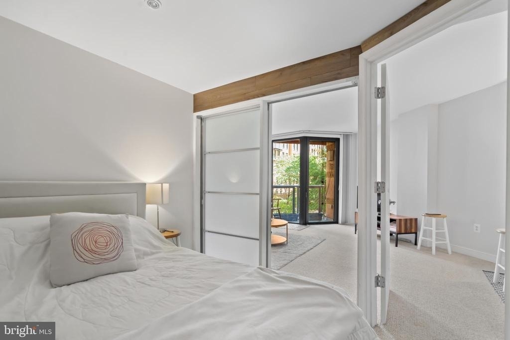 616 E Street Nw - Photo 9